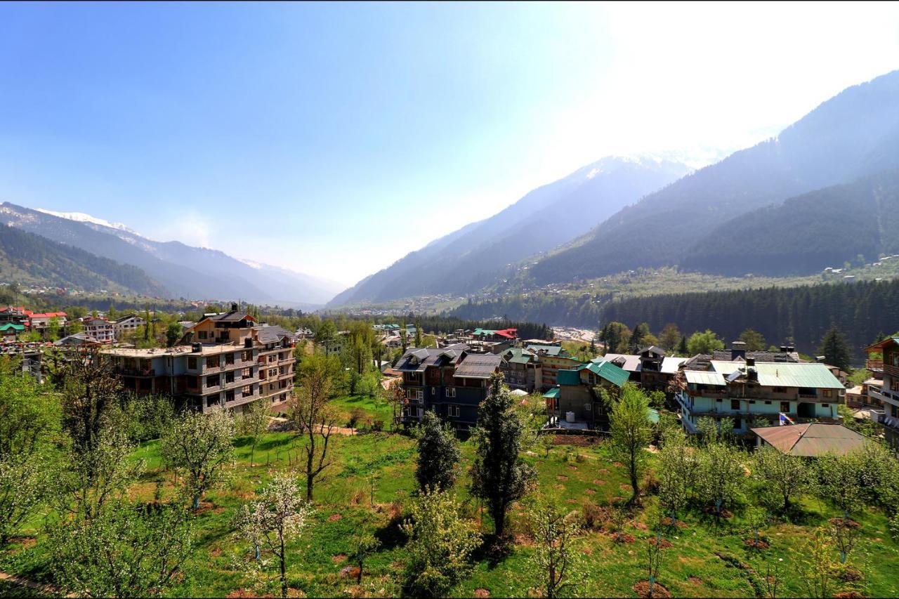 Fabhotel Mai Vrindavan Manali  Bagian luar foto